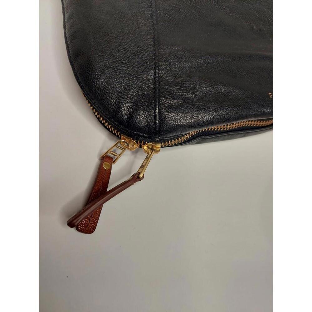 Fossil Purse Black Genuine  Leather Tote Hobo Style Unzips To White Bottom - Picture 9 of 9